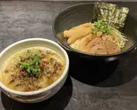 焦がしネギつけ麺（らーめんとも）