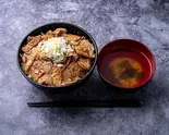 岩中豚のこてこてガリバタ豚バラ丼（Soulmate Beach）
