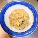 ニンニク炒飯（味美居）