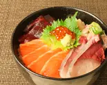 間違いない「彩り5種盛丼」（海鮮丼 近衛 Powered by 杉玉 新秋津）