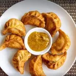 フライモモ（KATHMANDU MOMOHUB）