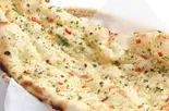 ガーリックナン/ garlic naan（ニューナマステインディア）