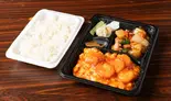 ふんわり卵の海老チリソース炒め弁当（順順餃子房 小伝馬町店）