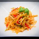 干し豆腐と長ネギの辛味冷菜【葱香干豆腐絲】(中国東北家郷料理永利 豊洲駅前店(1号店))