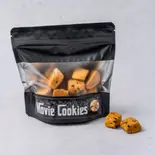 オリーブとアンチョビのチーズクッキー（タトル 明大前洋菓子店）