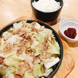 倍盛！豚バラ鉄板焼肉定食(塩だれ)【辛みそ】（鉄板焼肉専門店 スタミナ亭）