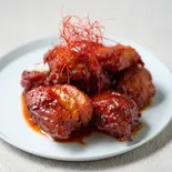 ピリ辛唐揚げ (4個)(神楽坂から揚げ 斉唐)