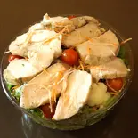 ヘルシー鶏むねシーザサラダHealthy Chicken Breast Caesar Salad（アダルサ 武蔵小金井店）