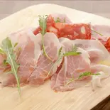 ハムとサラミの盛り合わせ Ham ＆ Salami Selection（Pizzeria Regista）