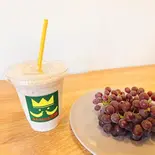 【期間限定】はんぶんぶどう(バナナジュース専門店 banana王国)