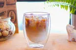 アーモンドラテ【ice】（【自家製沖縄タコス＆カレー】Cafe ＆ Bar Khaja）