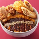 八丁味噌かつ丼 500(唐揚2+コロッケ1+春巻1)(旨い男メシ!特盛がっつり食堂 博多店)