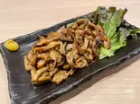 鶏皮のたれ焼き(1人前50g程度です。)（餃子工房 ちびすけ 東心斎橋店）