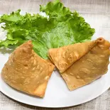 サモサ 2PC Samosa (2p)（PRITHIVI ASIAN DINING）