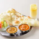 2カレーライスorナンラッシーサラダ付き2 curry Nan or  Rice with lassi salad（本格カレースターケバブ ビリヤニ ハラル専門店）