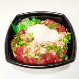 まぐろとネギトロのユッケ丼  Tuna and Negitoro yukhoe Rice Bowl（天然まぐろ りく 駒込店）