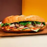 ヌックマム漬け豚肉バインミー Pork Marinated in Nuoc Mam Sauce Banh Mi（バインミーシンチャオ川口朝日店）