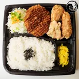 ミンチカツ弁当【もも3個・ミンチカツ1個】(とり膳 やまのうち店)