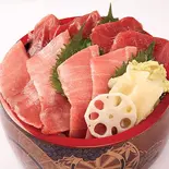 寿司屋が作るマグロ全品盛三友蓮鉄火丼(THE 三友 KITCHEN)