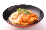 こだわり卵の特選とりかつ丼（鳥さく もりのみやキューズモールBASE）