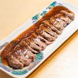 牛レアステーキ（味彩おんの字）
