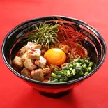 【旨辛】角切チャーシューまぜそば（辛い料理たくさん。旨辛・激辛・鬼辛・刺し辛。 Scoville lab 新中野店）