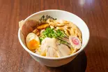 鶏節 極醤油らーめん 豚バラチャーシュー・メンマ（麺のようじ）