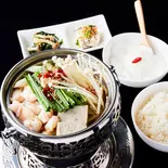 醤油風もつ鍋定食 Soy Sauce Flavored Innard Hot Pot Set(小尾羊 薬膳しゃぶしゃぶ 巣鴨店)