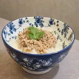 ミニ豚そぼろ丼(人気サイドメニュー)（LILSIS）