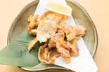 鶏皮パリパリ揚げ（鳥益）