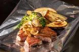 黒毛和牛カットステーキ100g（鉄板焼よしむら）