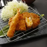 厳選 国産三元豚チーズキムカツ&大海老フライ膳(ソース1タル1)≪9232≫(恵比寿キムカツ 三宮南店)