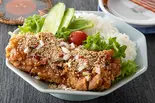 ごまだく油淋鶏丼（ごはんがすすむ！ 油淋鶏飯店 天神西通り店）