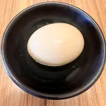味玉（びんびん豚 戸田店）