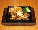 牛カットステーキ（濱焼魚萬 おもろまち駅前店）