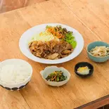 【白米】定番！豚のしょうが焼き定食（まんまる食堂）