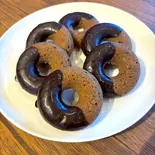 卵不使用糖質60%オフきな粉とチョコの焼きドーナツ（マーマ グルテンフリー専門店・時々米粉パン）