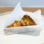 アーモンドタルト（手作りケーキのお店 pomona）