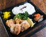唐揚げ弁当（鳥料理専門店 萬領）