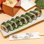 上太巻 Premium Thick Sushi Roll(回転寿司力丸 神戸元町店)