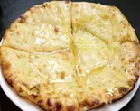 蜂蜜チーズナン   Honey cheese Nan (sweet Nan)（SPARSH）