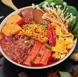 薬膳麻辣湯（秦妃HOT MOR）