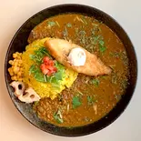 白身魚フライキーマカレー（スパイスの隠れ家）