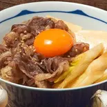 和牛にんにくすき焼き丼(大)Wagyu Beef Garlic Sukiyaki Bowl (large)(仙台ホルモン焼肉酒場ときわ亭高田馬場店)