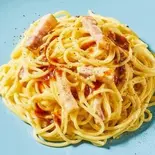 カルボナーラ トリュフ風味 Carbonara with truffle flavor(RajaVetta 池尻店)