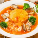 魚介類のブイヨンチーズ焼リゾット Seafood Broth in Grilled Cheese Risotto(RajaVetta 池尻店)
