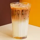 ベトナムアイスコーヒーカフェラテ(BAC XIU) Vietnam Iced Coffee Caffelatte (Bac Xiu)（バインミーシンチャオ イオンモール北戸田店）