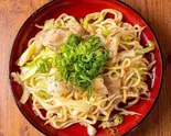 豚バラ焼きそば(塩)（タコとハイボール 蒲田西口店）