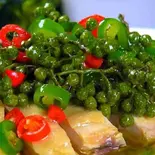 上海藤椒鸡定食（友誼食府 立川店）