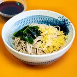 冷しぶっかけそば(たぬき入り)（しぶそば溝の口店）